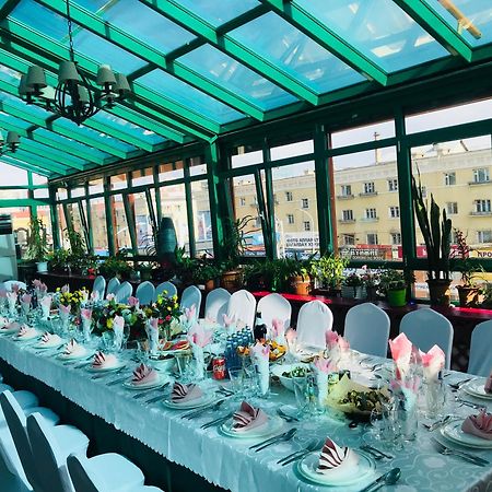 Narantuul Hotel Ulan Bator Exterior foto