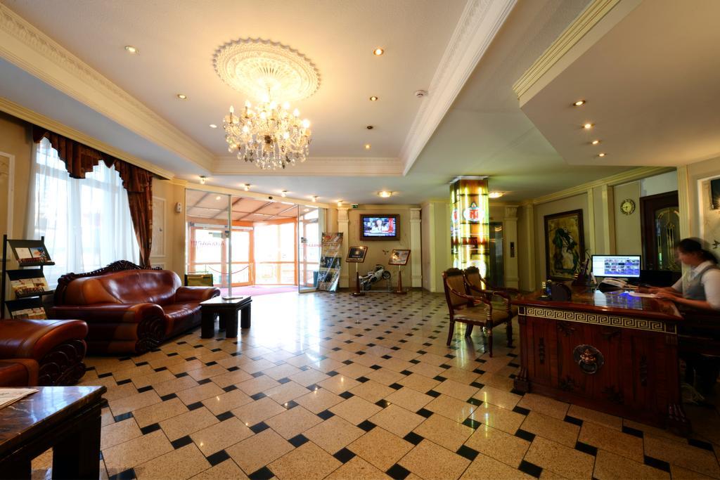 Narantuul Hotel Ulan Bator Exterior foto