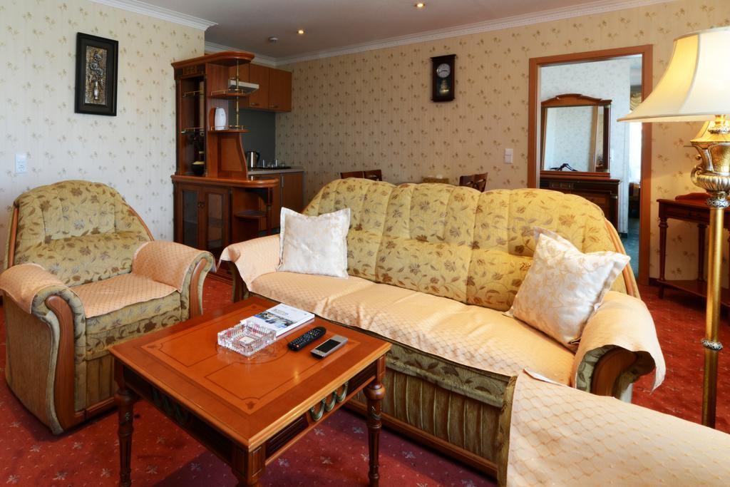Narantuul Hotel Ulan Bator Quarto foto