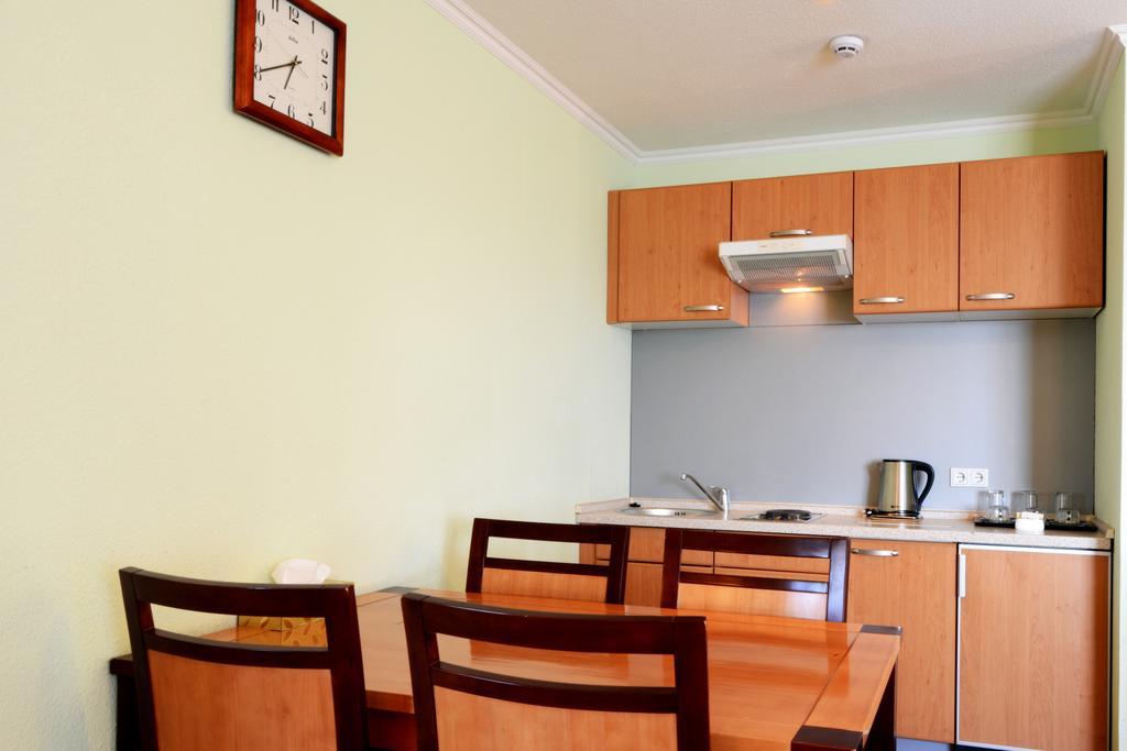 Narantuul Hotel Ulan Bator Quarto foto
